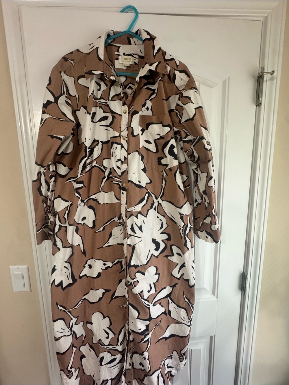 Anthropologie Brown and White Floral Button-Front shirt dress
